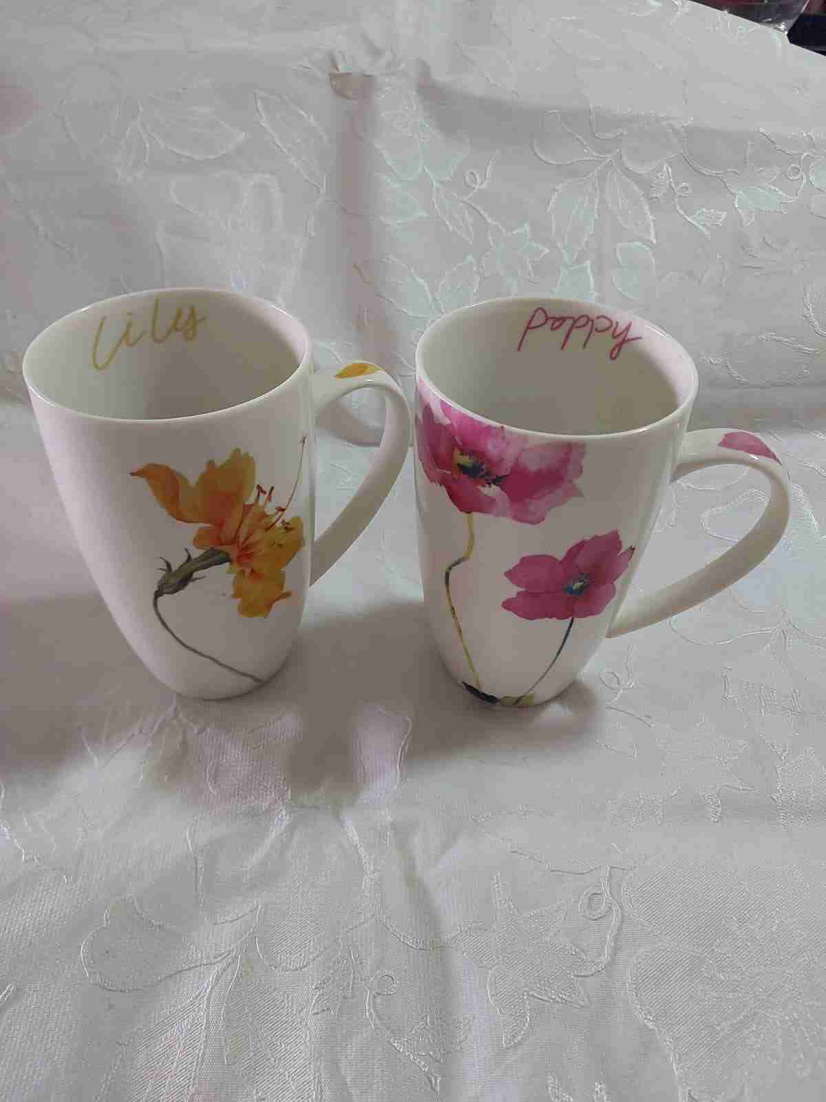 PORCELANAS E CERAMICAS