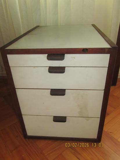 GAVETEIROS MADEIRA FORMICA