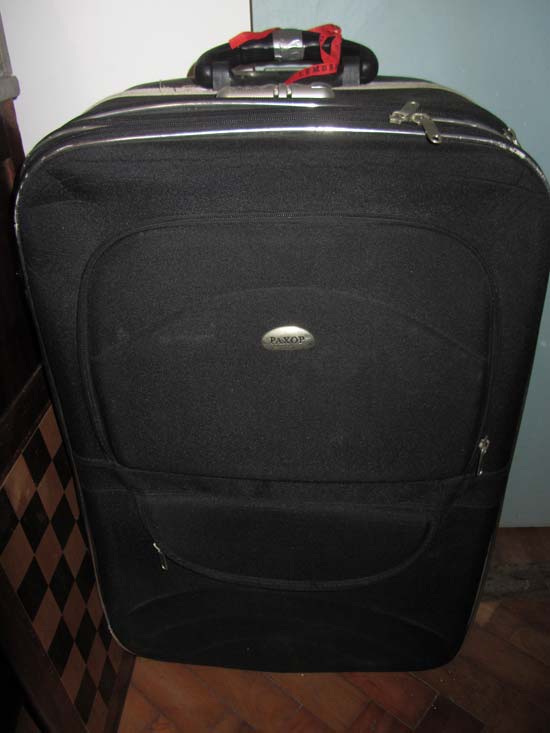 ROUPAS E BOLSAS