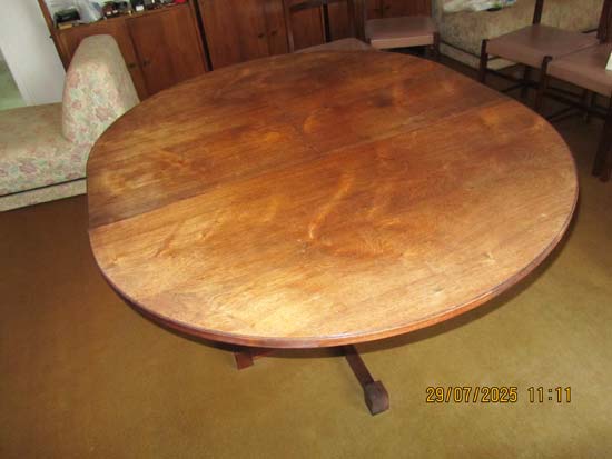 MESA JANTAR MADEIRA OVAL