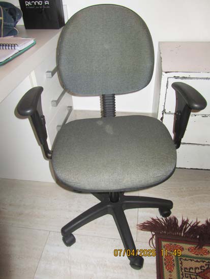 CADEIRAS DE ESCRITORIO